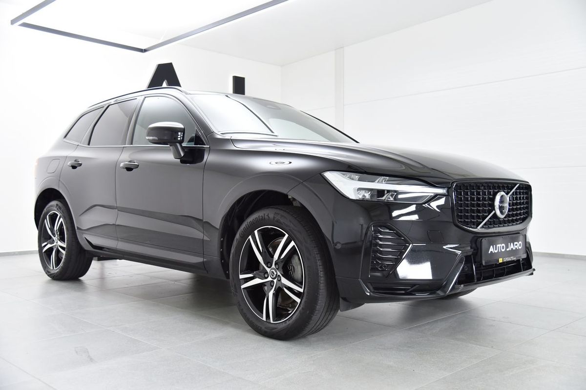 Volvo XC60 2.0 B4 mHEV R-Design AWD A/T náhľad 3
